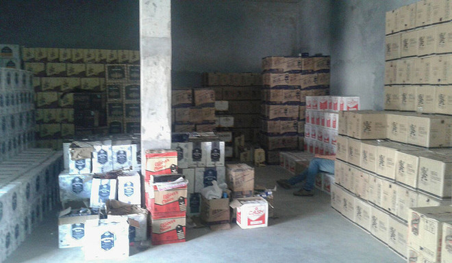 alcohol अवैध शराब