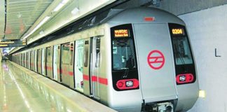 दिल्ली मेट्रो में