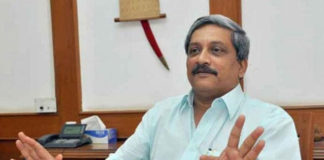 मनोहर पार्रिकर ड्रेस