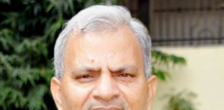 नरेश उत्तम