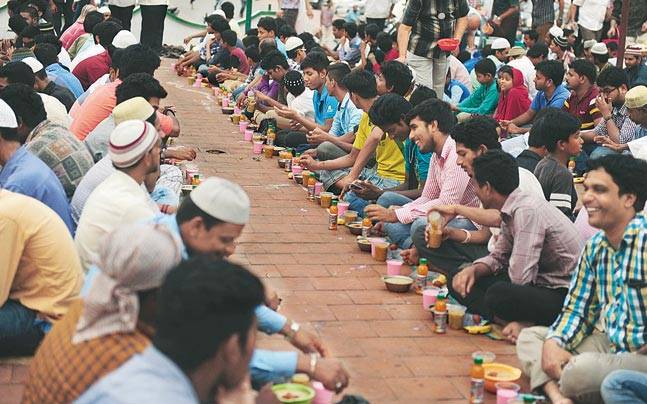 iftar इफ्तार