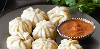 chicken-momos